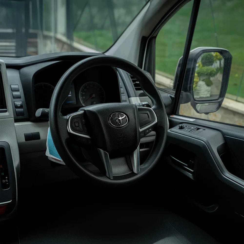 Toyota GDH Van